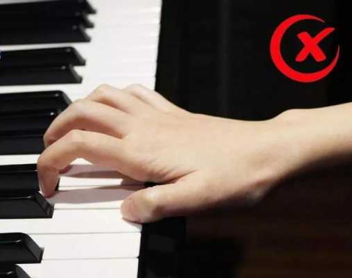弹钢琴的小手图片_弹钢琴的手的姿势图片-图2
